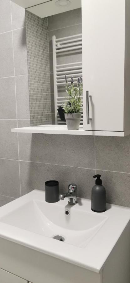Appartement Apartman Varenica à Doboj Extérieur photo